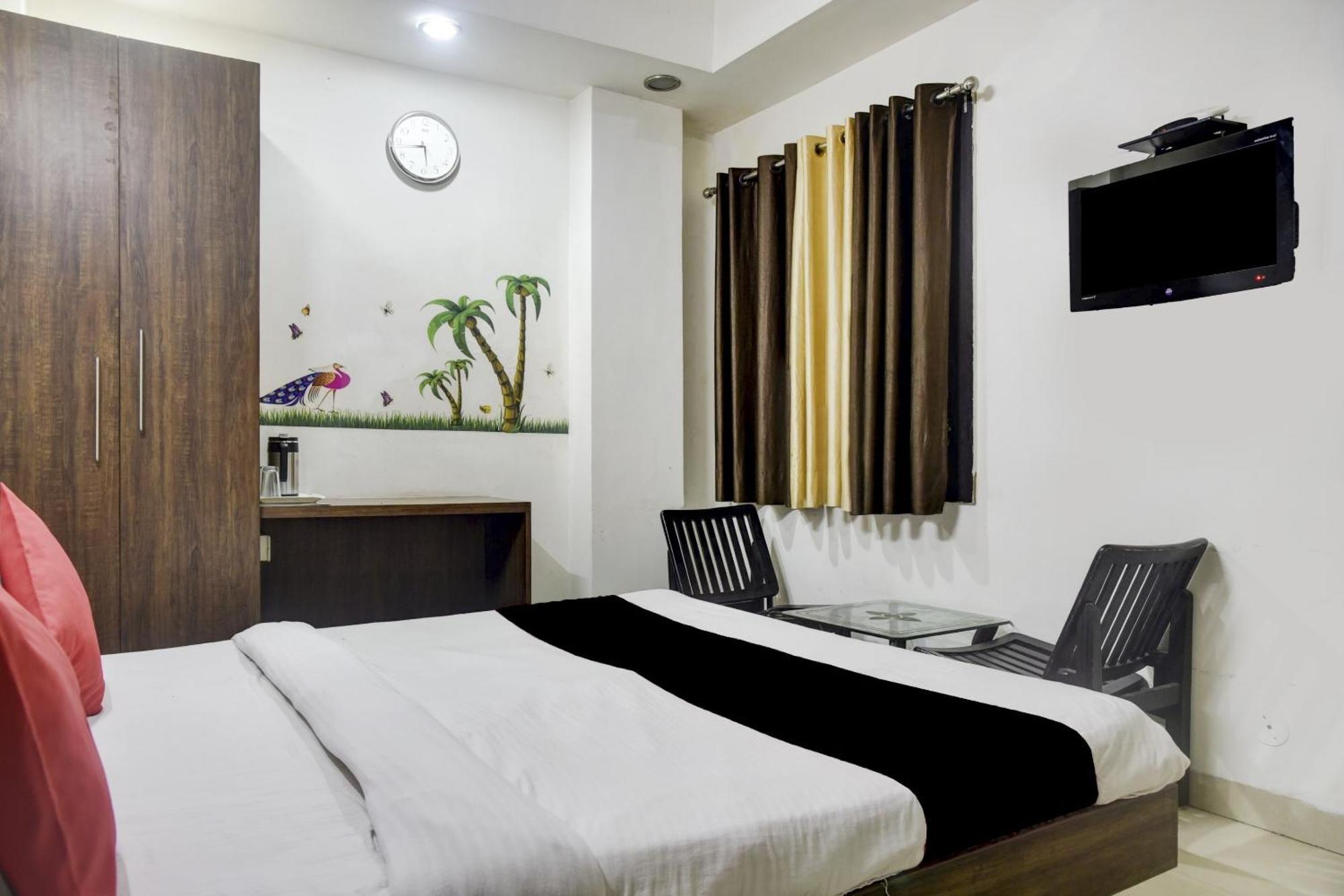 Hotel O Aditya Palace Bhopál Kültér fotó