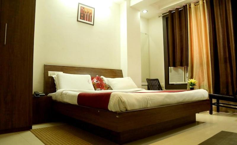 Hotel O Aditya Palace Bhopál Kültér fotó